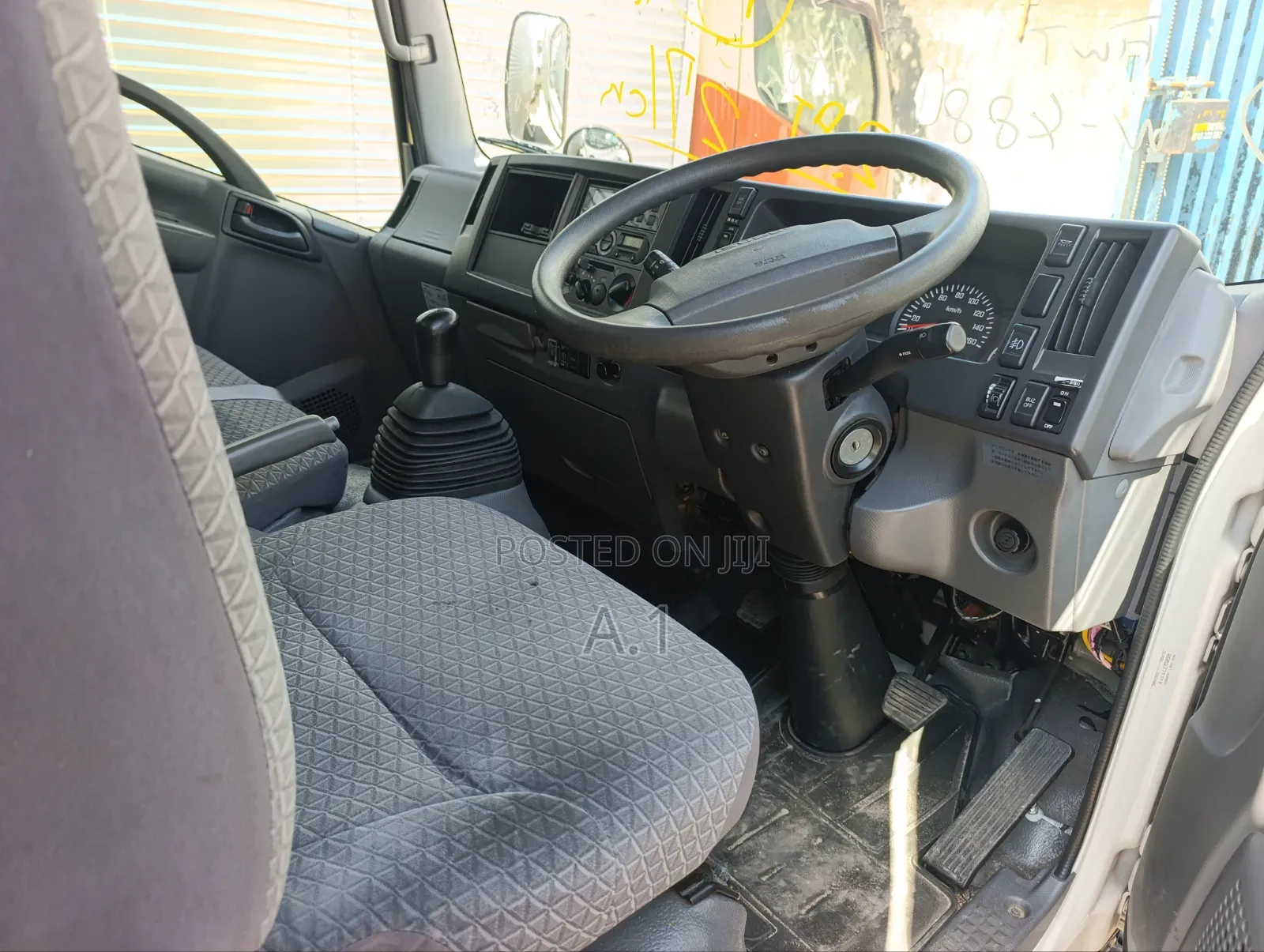 Isuzu Elf Refrigerator Truck