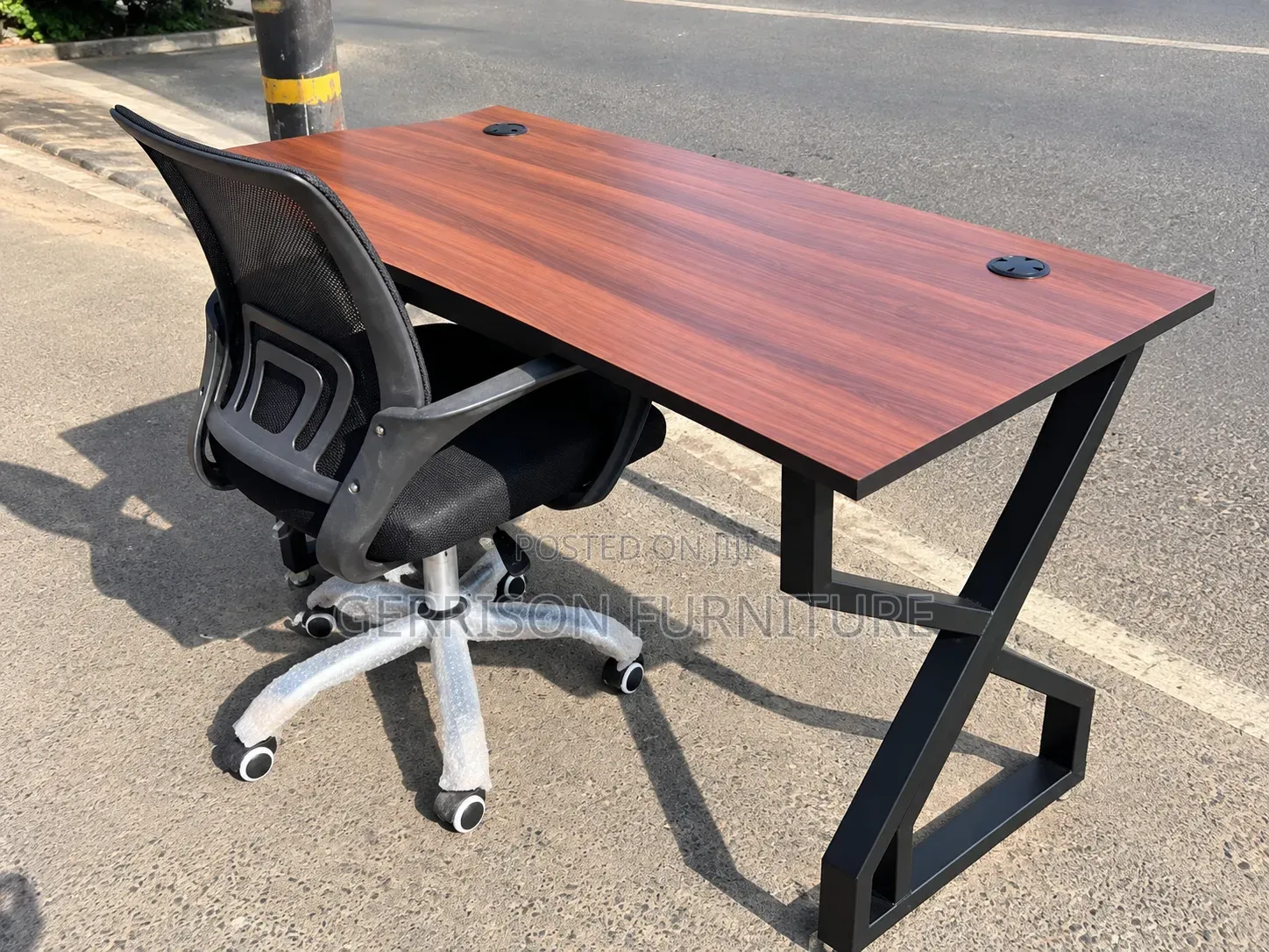 Modern Study Desk & Mesh Chair Set