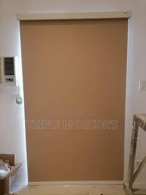 Sunscreen Roller Blinds – Reduce Glare & Heat | Custom Made