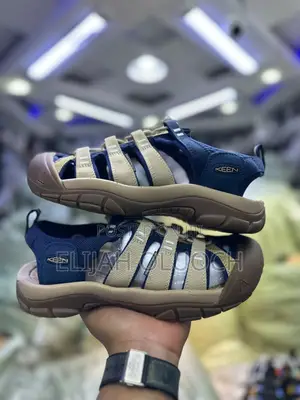 KEEN Open “ Brown Blue “ Quality Leather Size 39-45