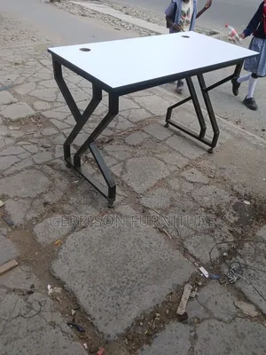 Premium Custom Z-Leg Study & Computer Desks