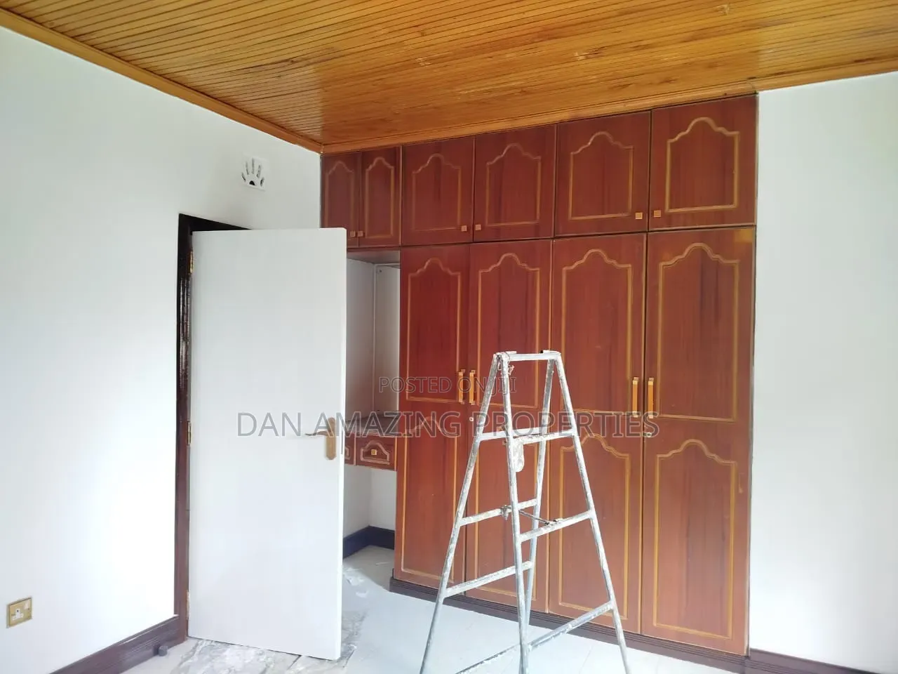 5bdrm Maisonette in Karen Plains for rent