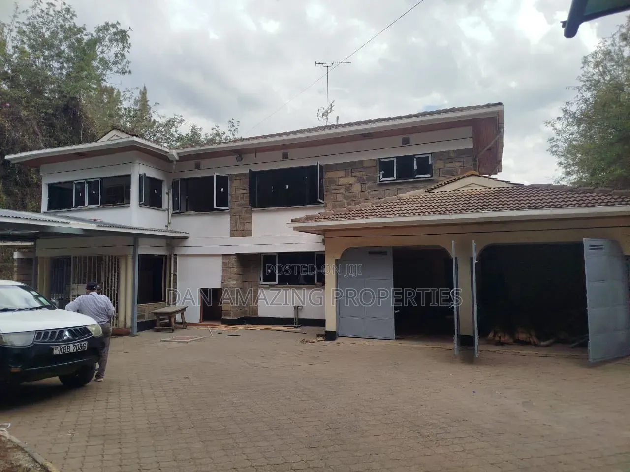 5bdrm Maisonette in Karen Plains for rent