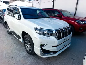 Toyota Land Cruiser Prado 2.8 2019 White