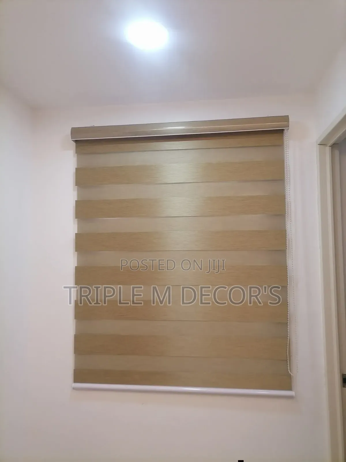 Smart Light Filtering Blinds for Contemporary Homes