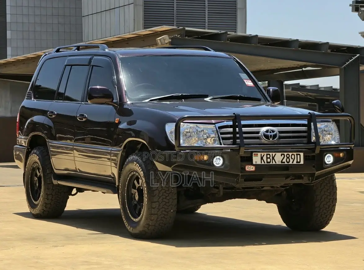 Toyota Land Cruiser 2005 Black