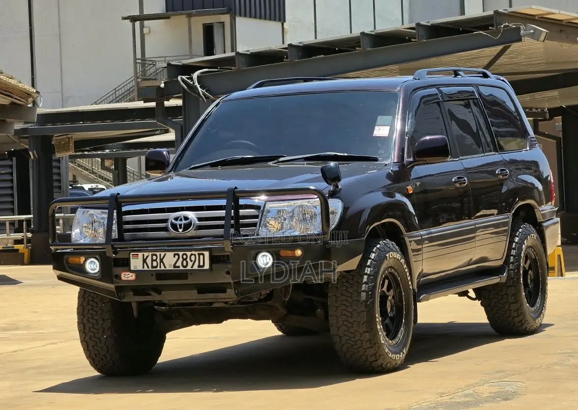 Toyota Land Cruiser 2005 Black