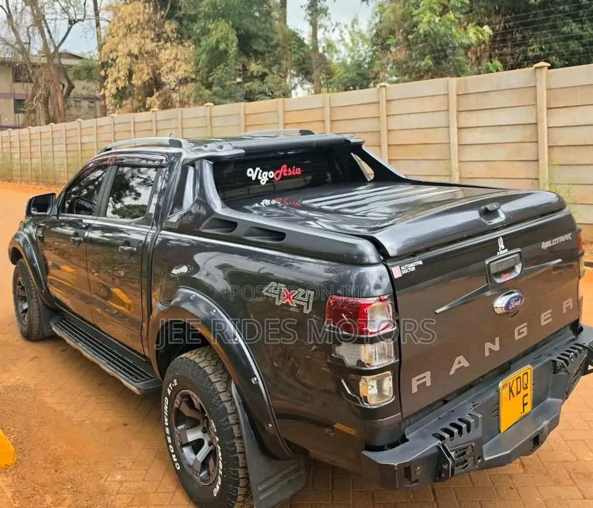 Ford Ranger Wildtrak 2017 Matt Black