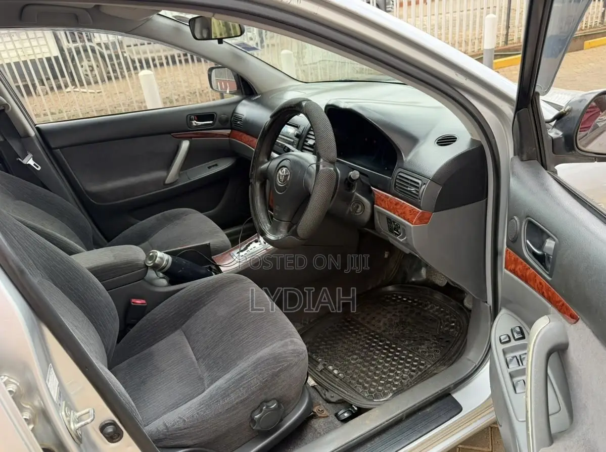 Toyota Allion 2005 Silver