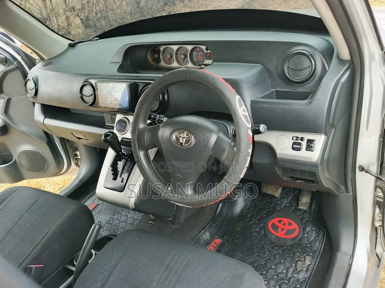 Toyota Rumion 1.5 FWD 2023 Silver