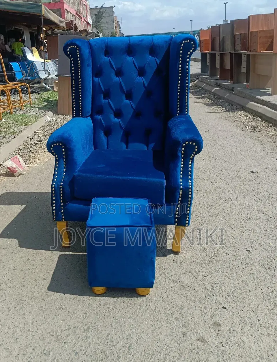 Pedicure Deep Royal Blue With a Stool