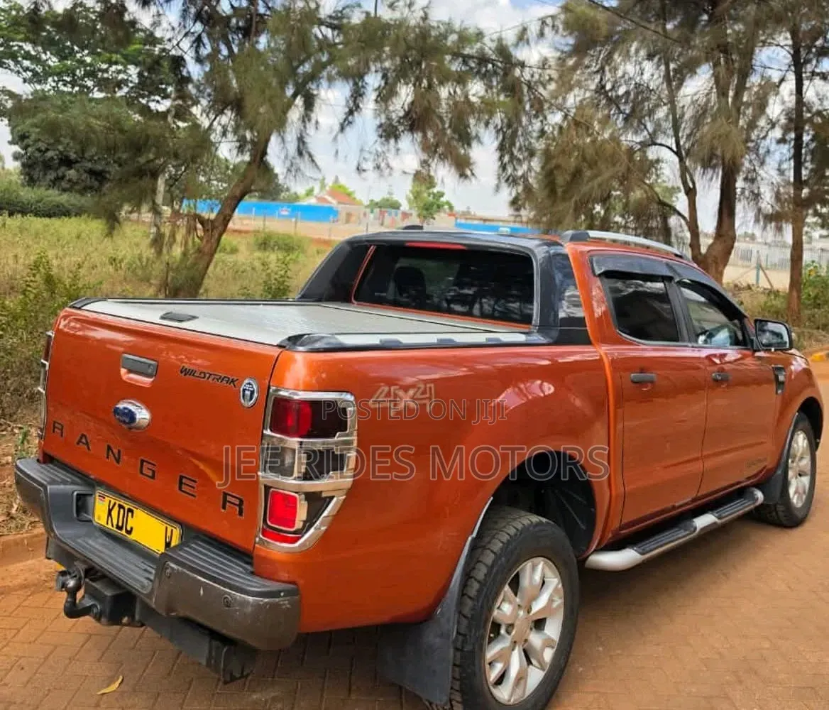 Ford Ranger Wildtrak 2014 Orange
