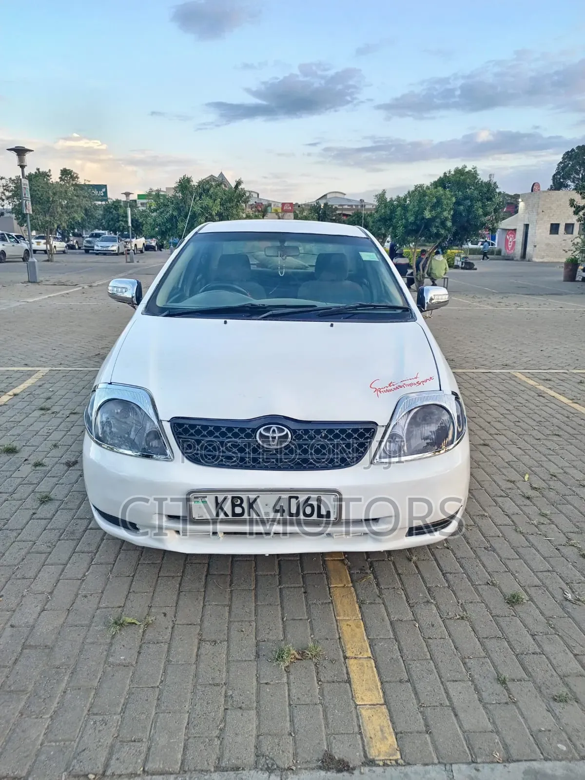 Toyota Corolla 1.5 Sedan Automatic 2002 White