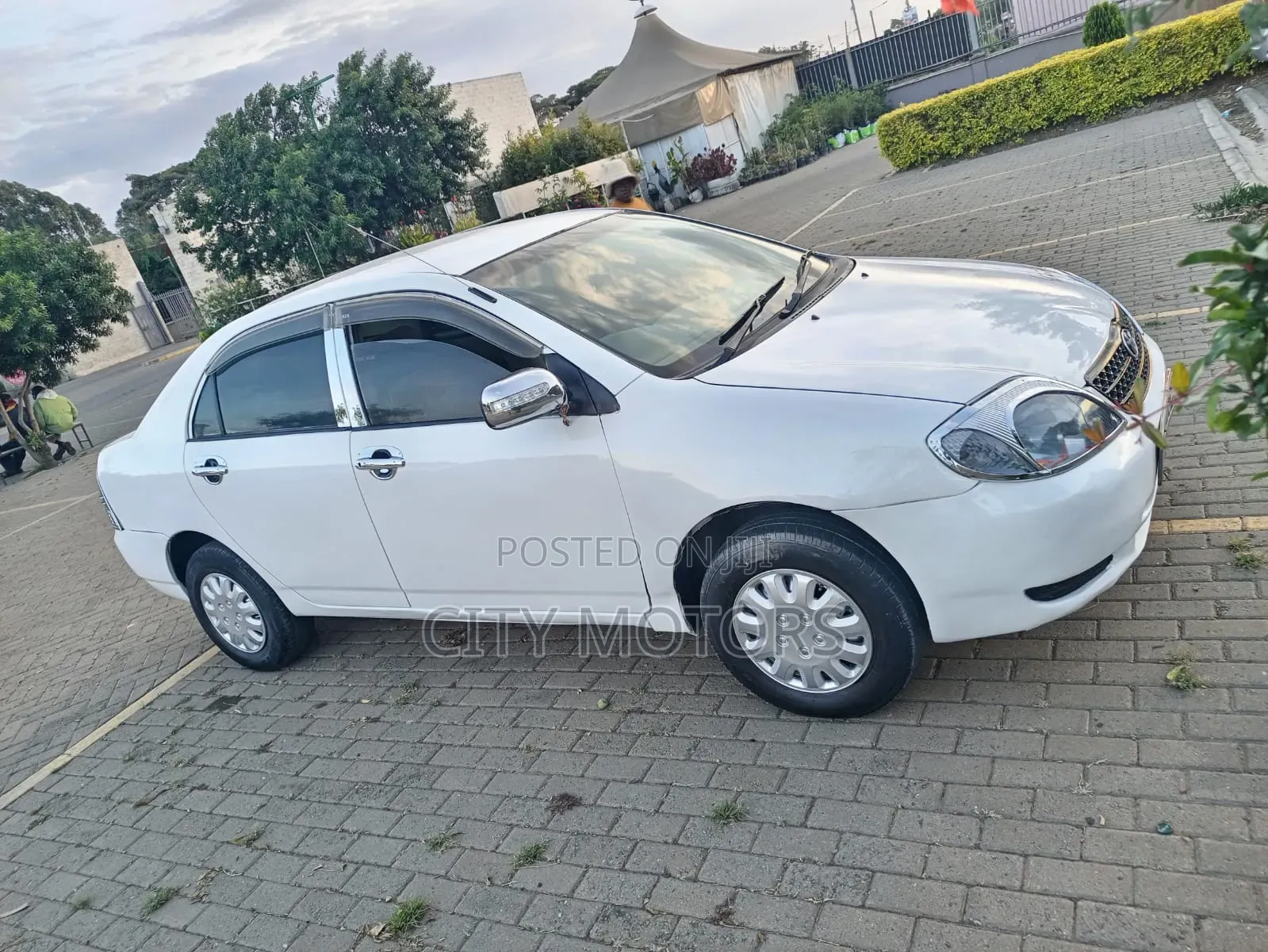 Toyota Corolla 1.5 Sedan Automatic 2002 White