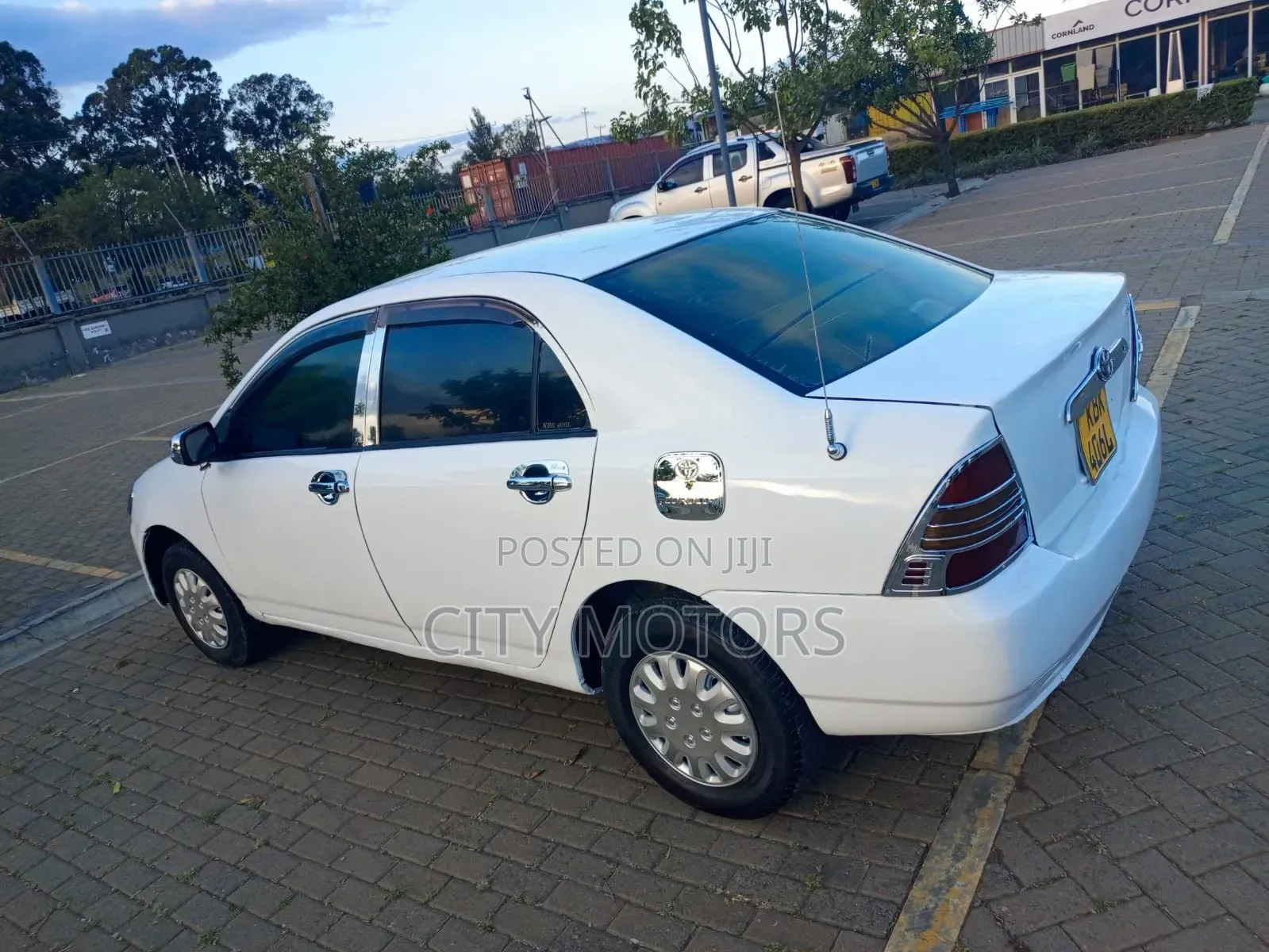 Toyota Corolla 1.5 Sedan Automatic 2002 White