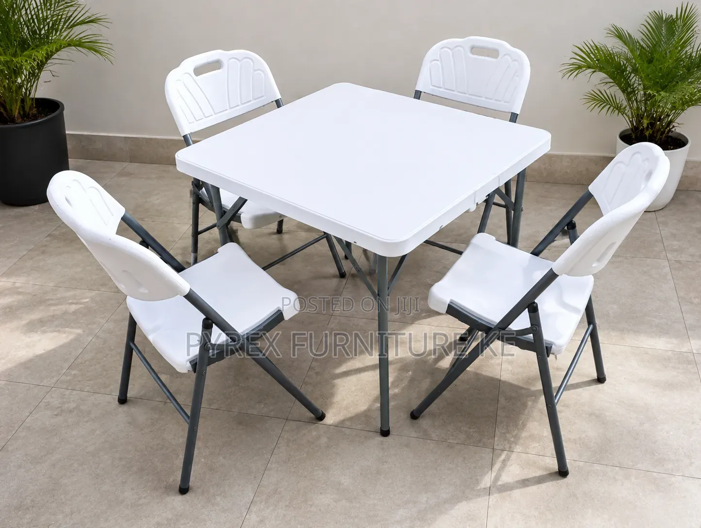 Heavy Duty White Plastic Foldable Table and Chairs