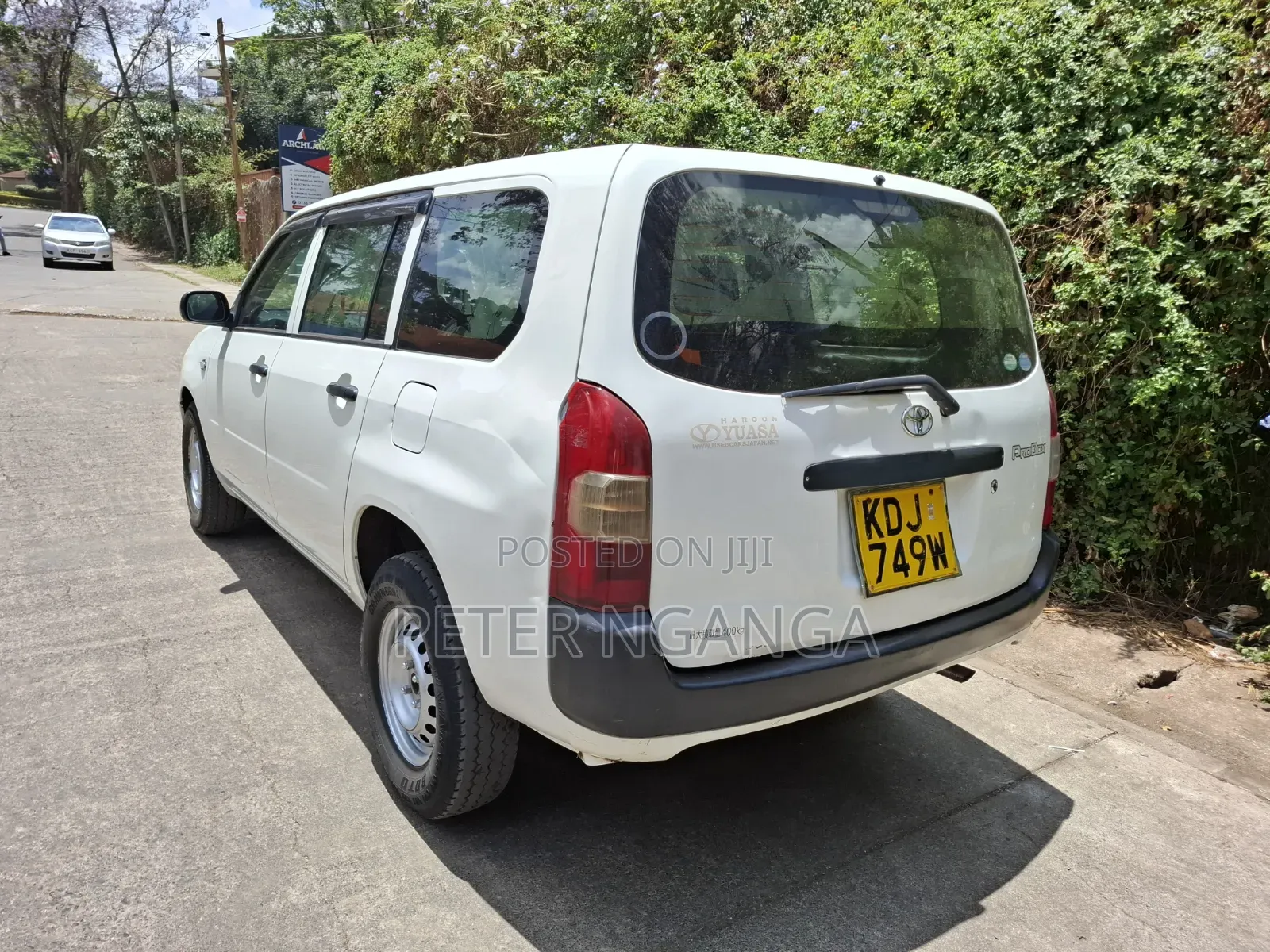 Toyota Probox 1.5 F 4WD 2017 White