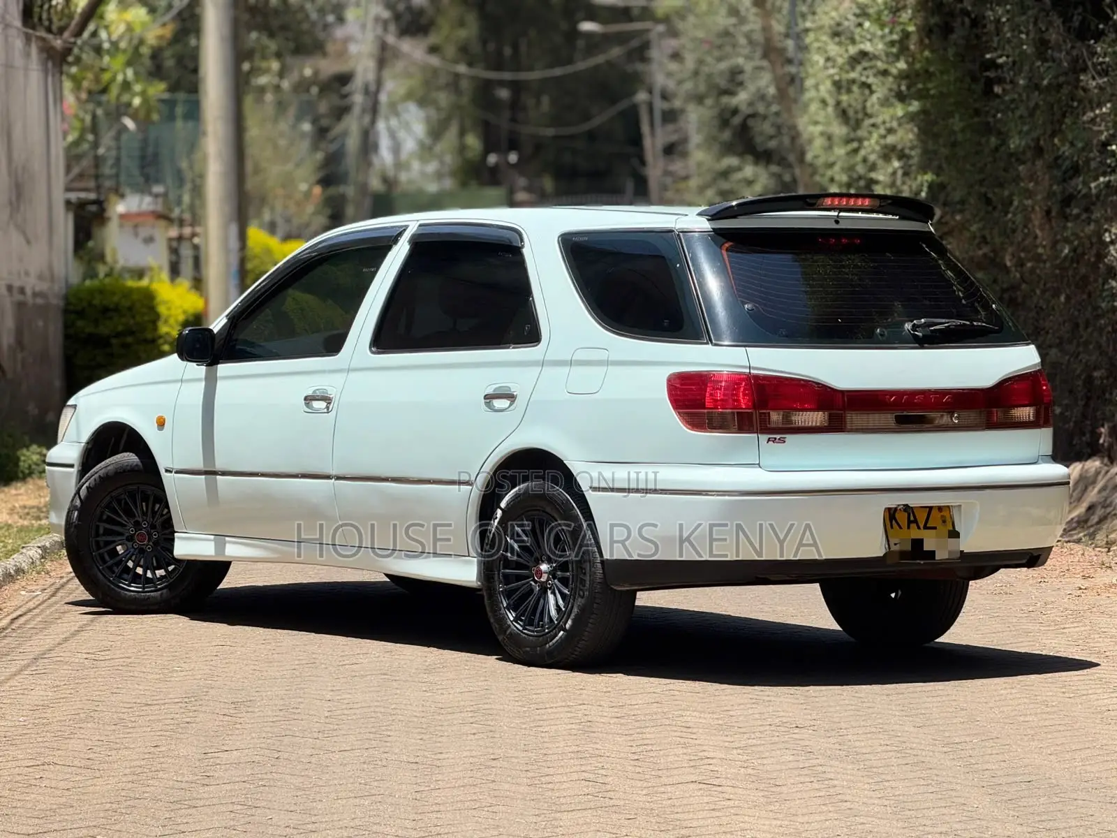Toyota Vista 2001 Blue