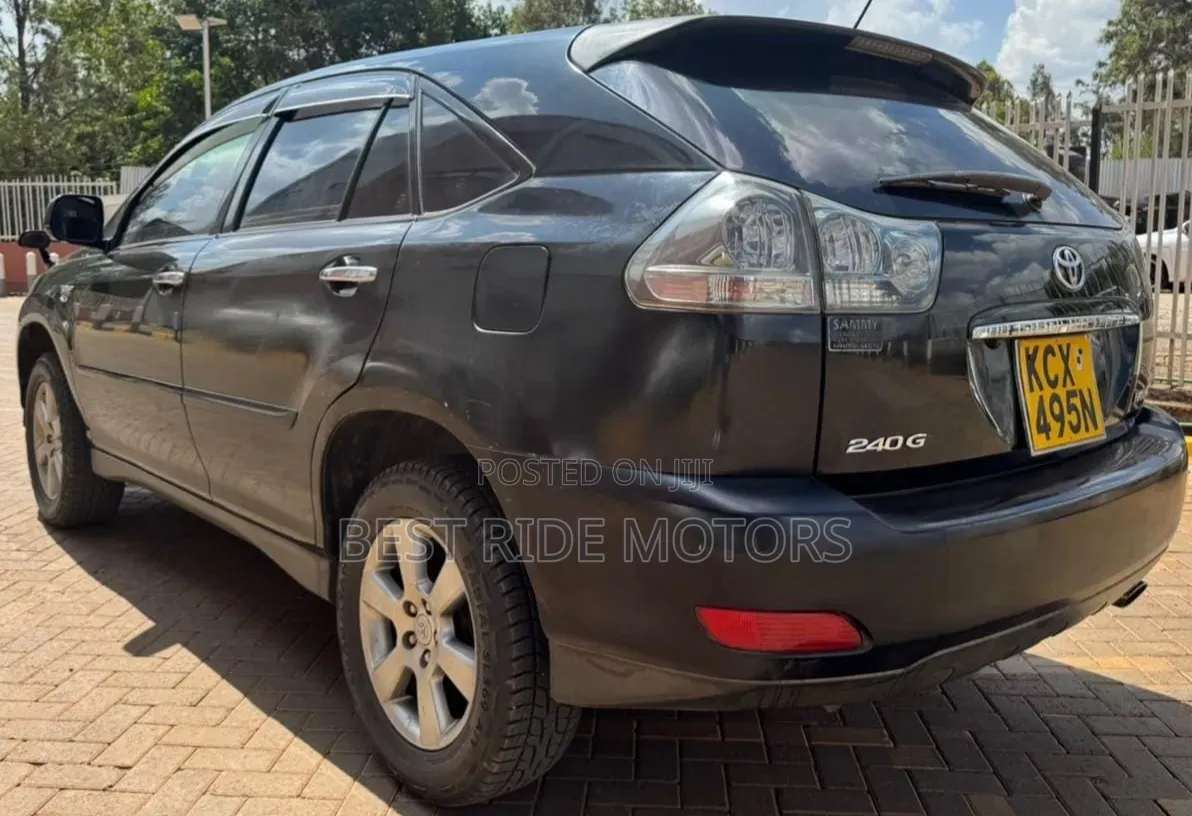 Toyota Harrier 2.4 2012