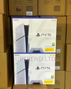 White Sony PlayStation 5 Slim ( PS5 Slim ) Brand New
