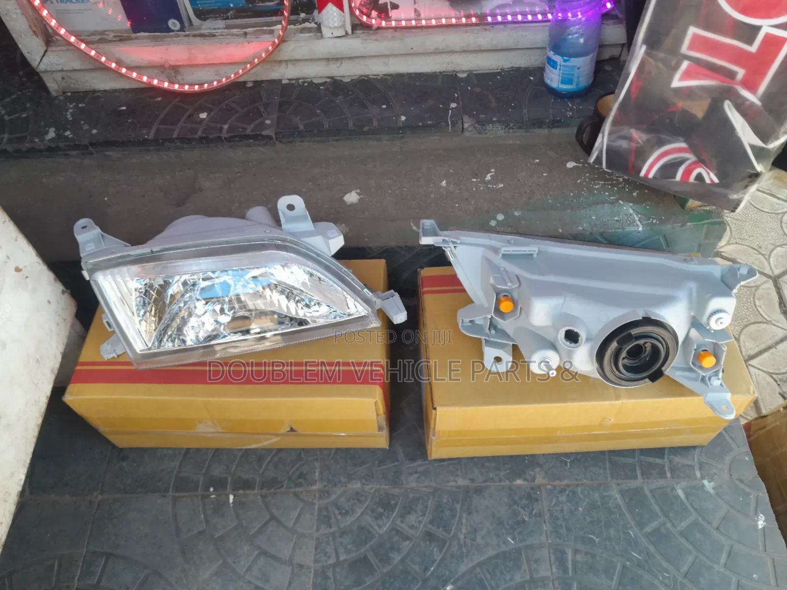 Head/Front Lamp /Light Tyt Premio/Primio 1998,1999,2000/Nyoka