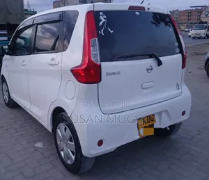 Nissan Dayz 2017 White