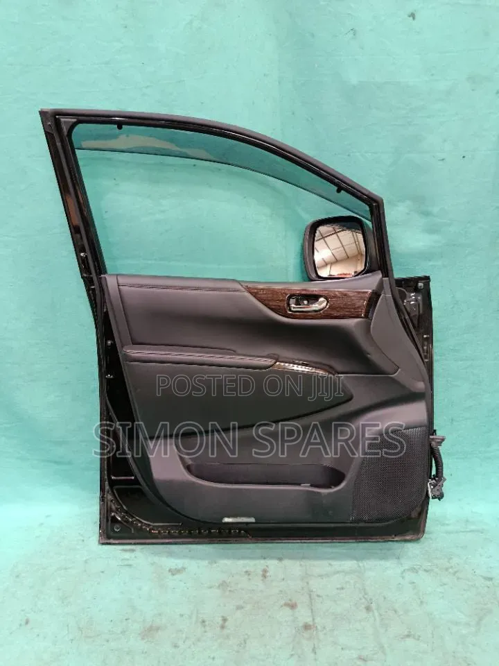 F Door Assy Lh Nissan Elgrand 2013