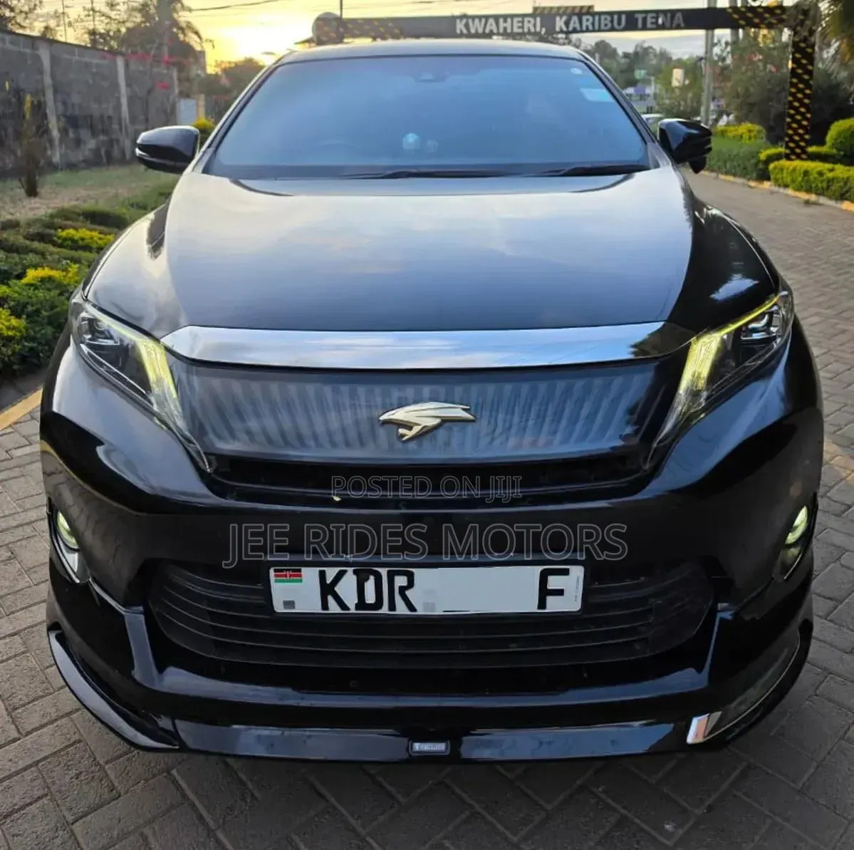 Toyota Harrier 2017 Burgundy