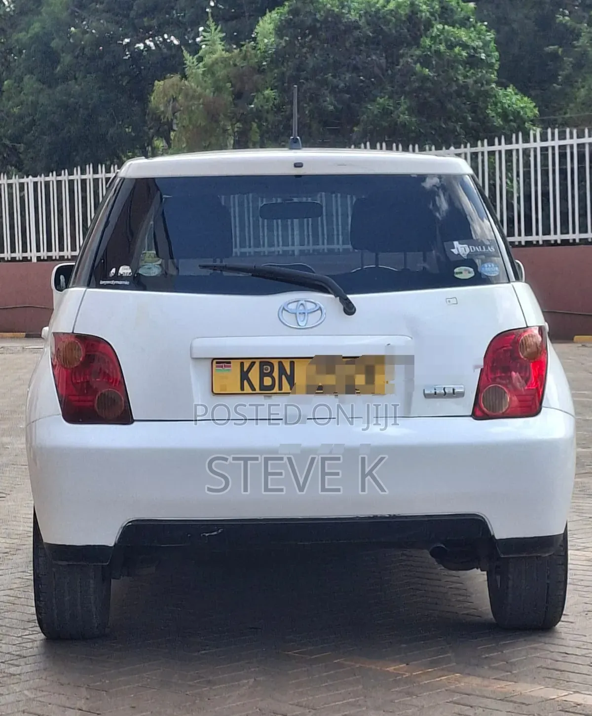 Toyota IST 2004 White