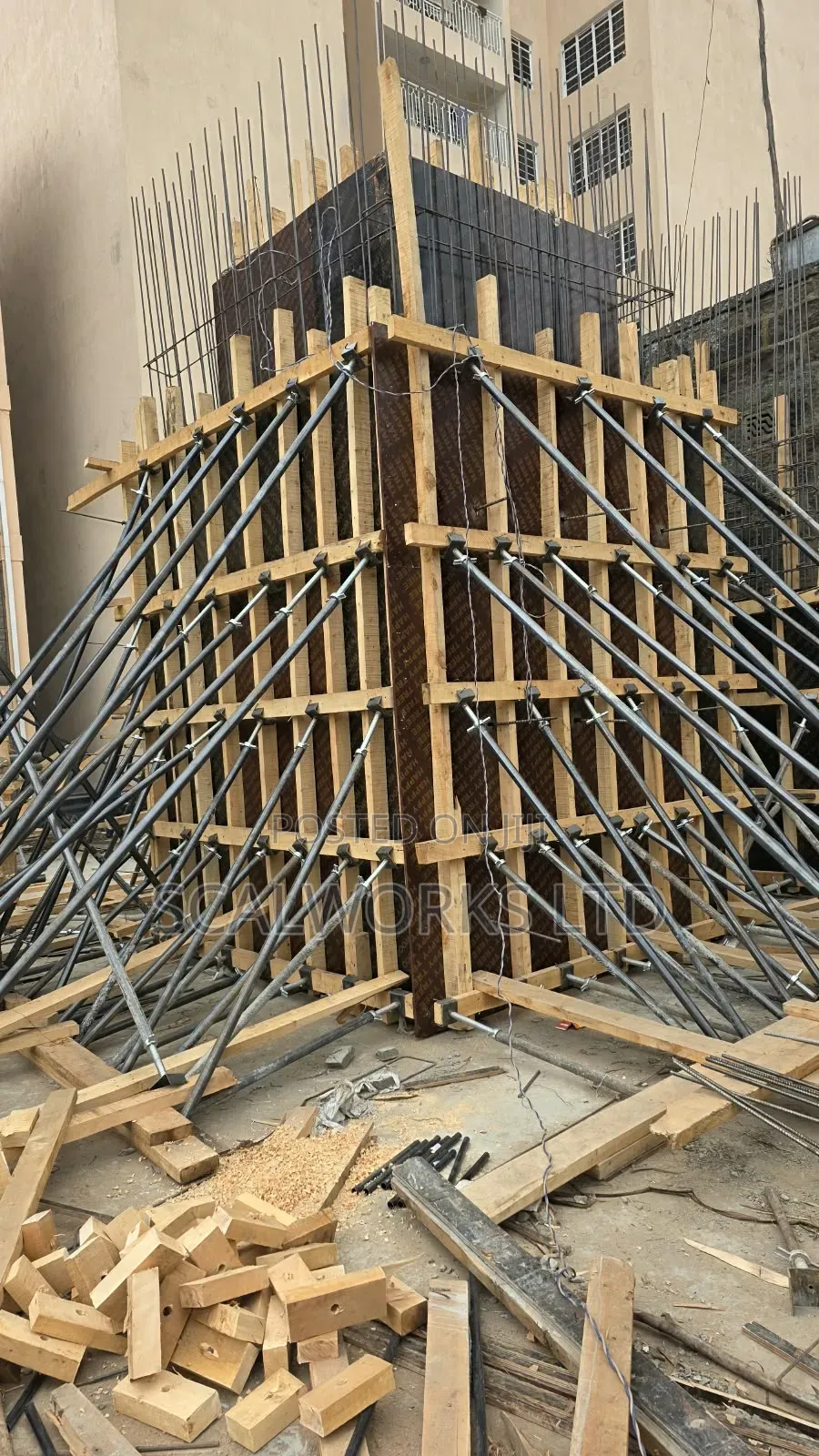 Adjustable Steel Props for Supporting Concrete Slabs in Mombasa