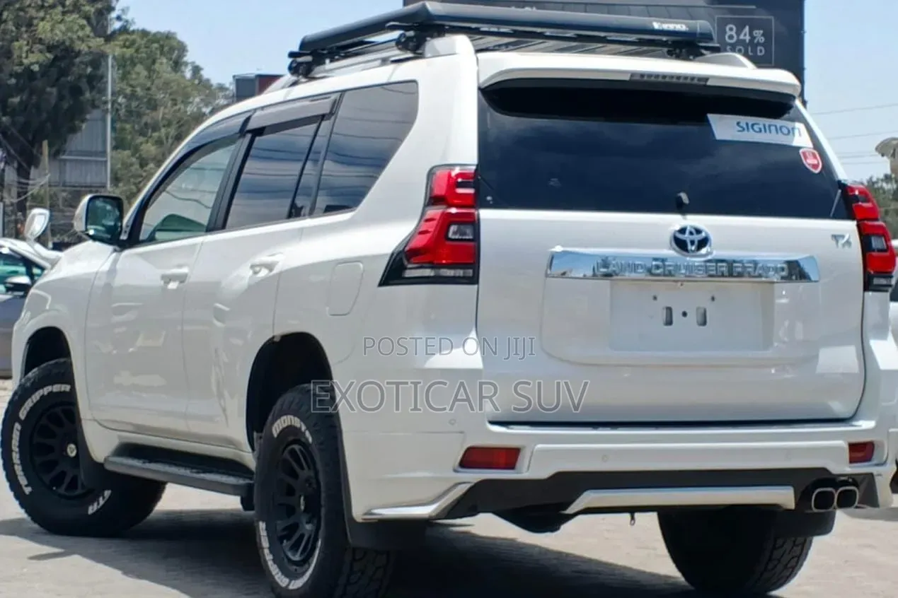 Toyota Land Cruiser Prado 2.8 2019 Teal