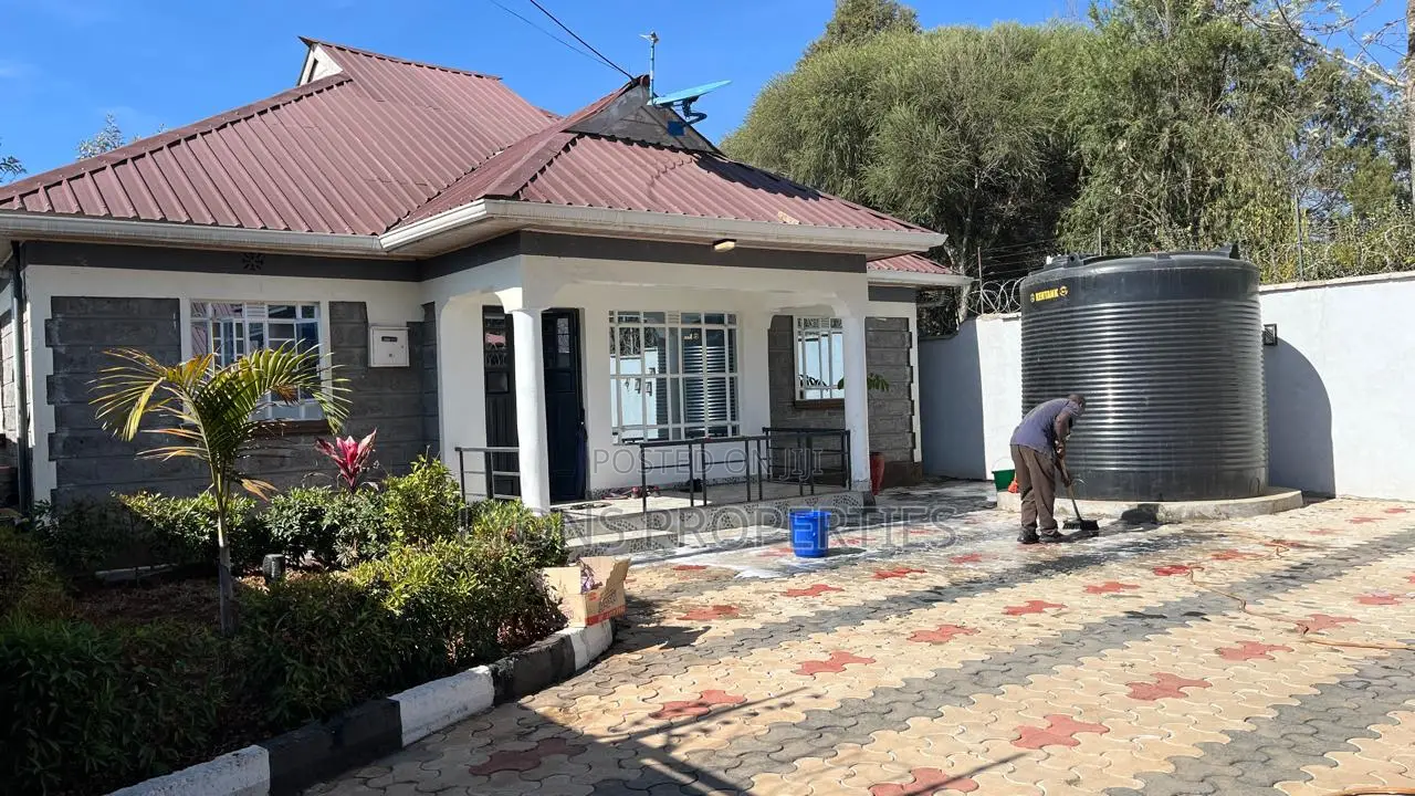 3bdrm Bungalow in Gataka for rent