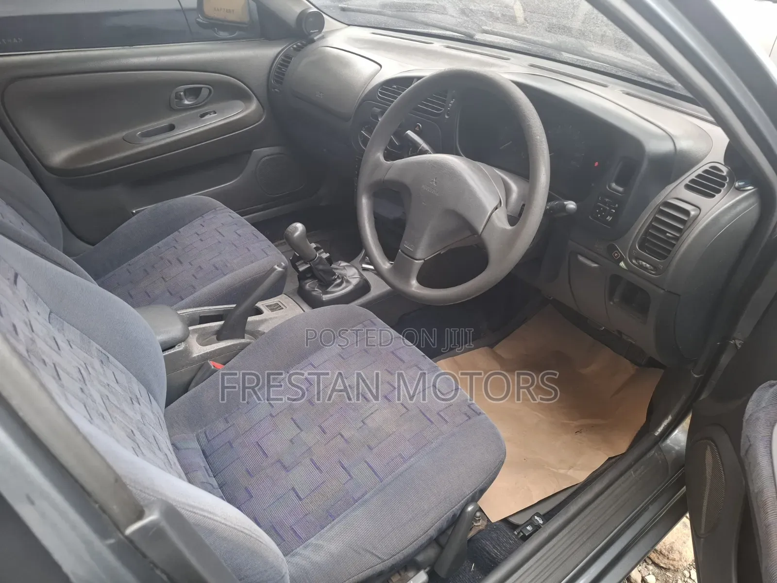 Mitsubishi Lancer 1997 Gray