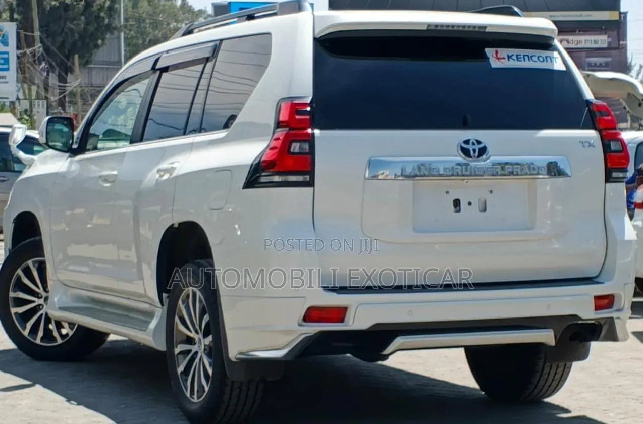 Toyota Land Cruiser Prado 2.8 2019 Teal