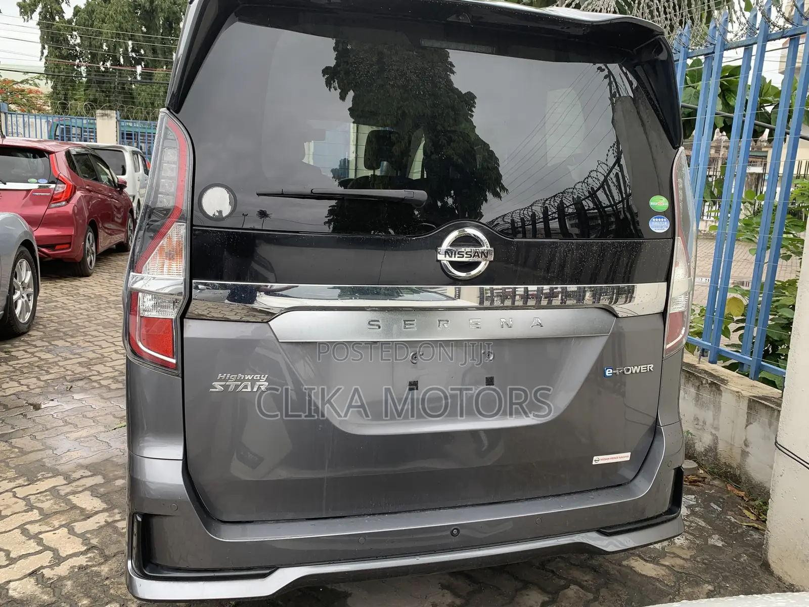 Nissan Serena 2021 Gray