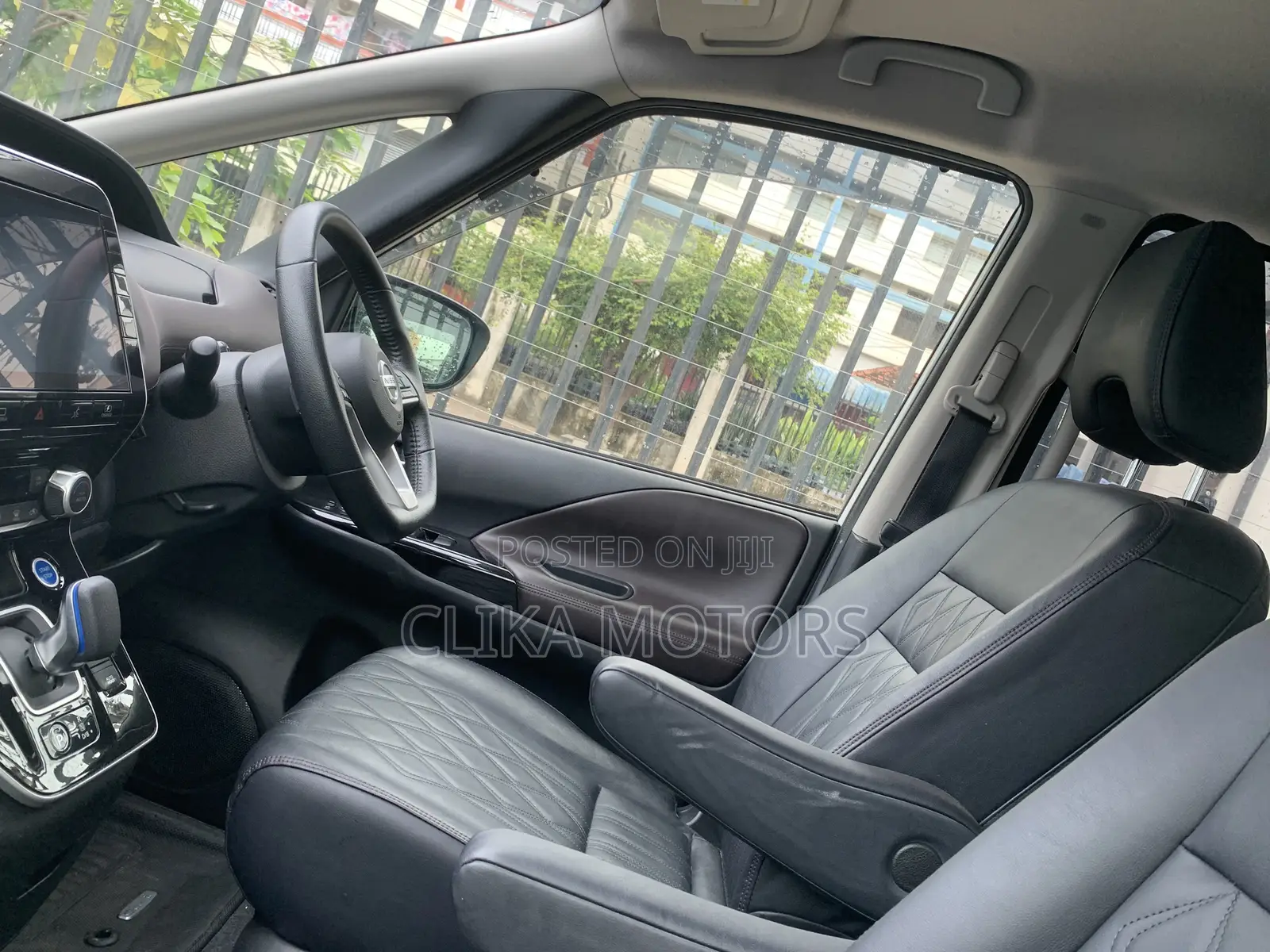 Nissan Serena 2021 White