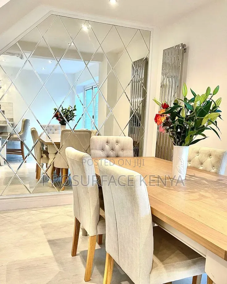 Diamond Acrylic Mirrors for Modern Wall Décor