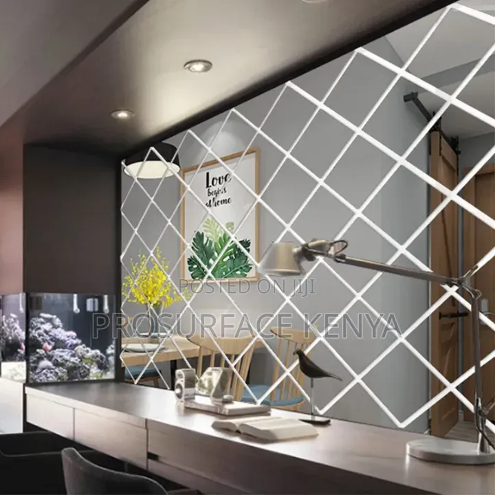 36-Piece Silver Diamond Acrylic Mirror Pack