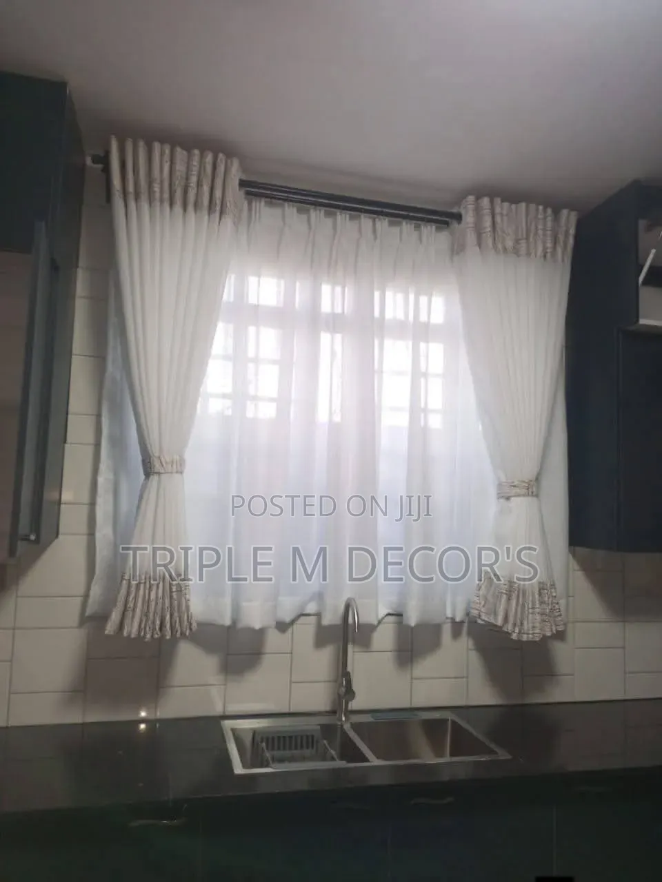 Transform Your Interior – Modern Kitchen Curtains With Premium Finish