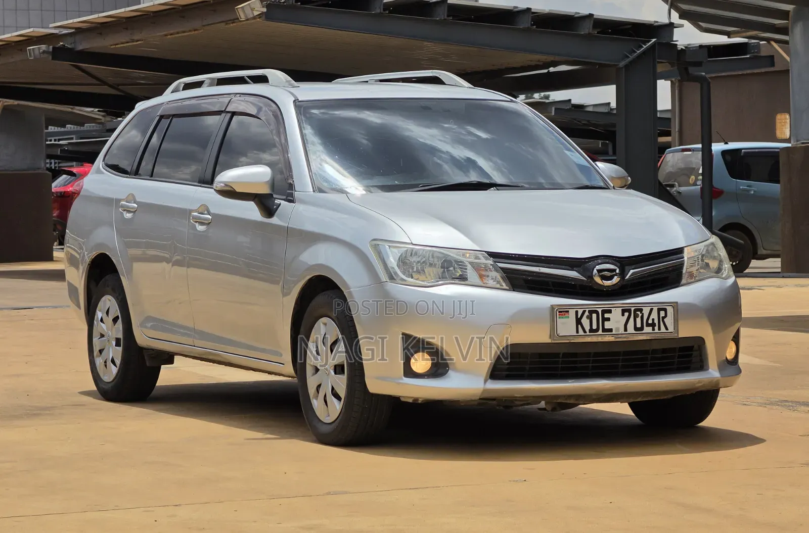 Toyota Corolla Fielder 2014 Silver
