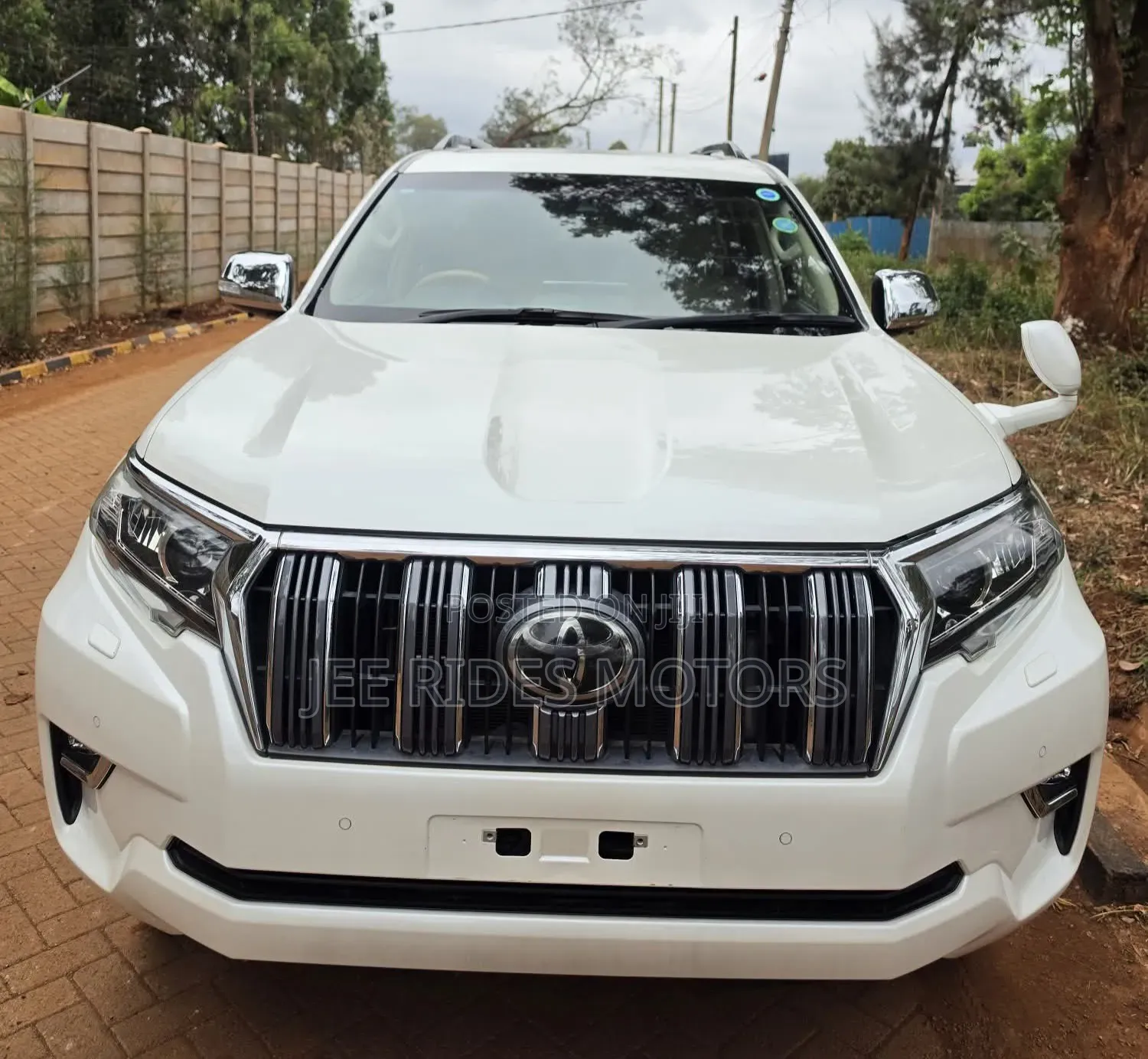 Toyota Land Cruiser Prado 2020 White