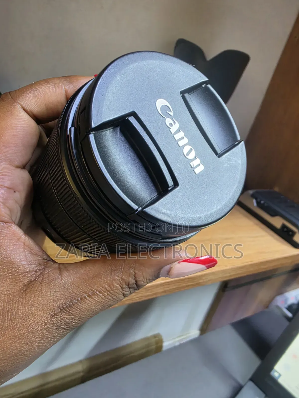 Canon 18-135mm Zoom Lens Nano Usm With Image Stabilizer