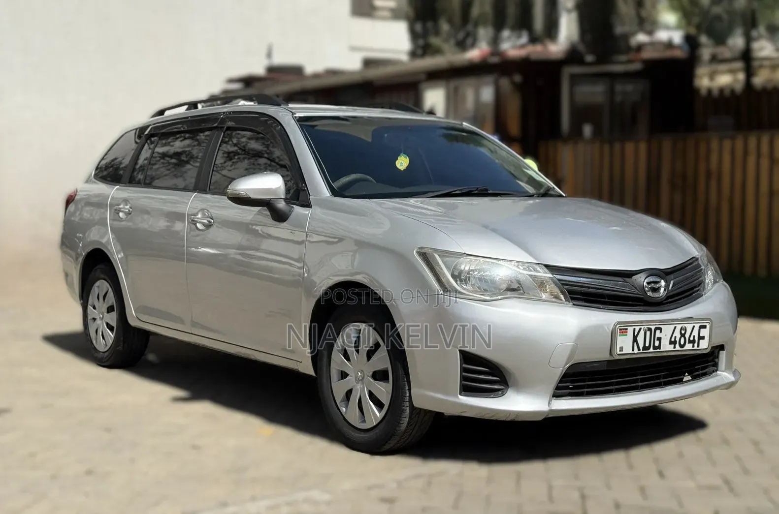 Toyota Corolla Fielder 2014