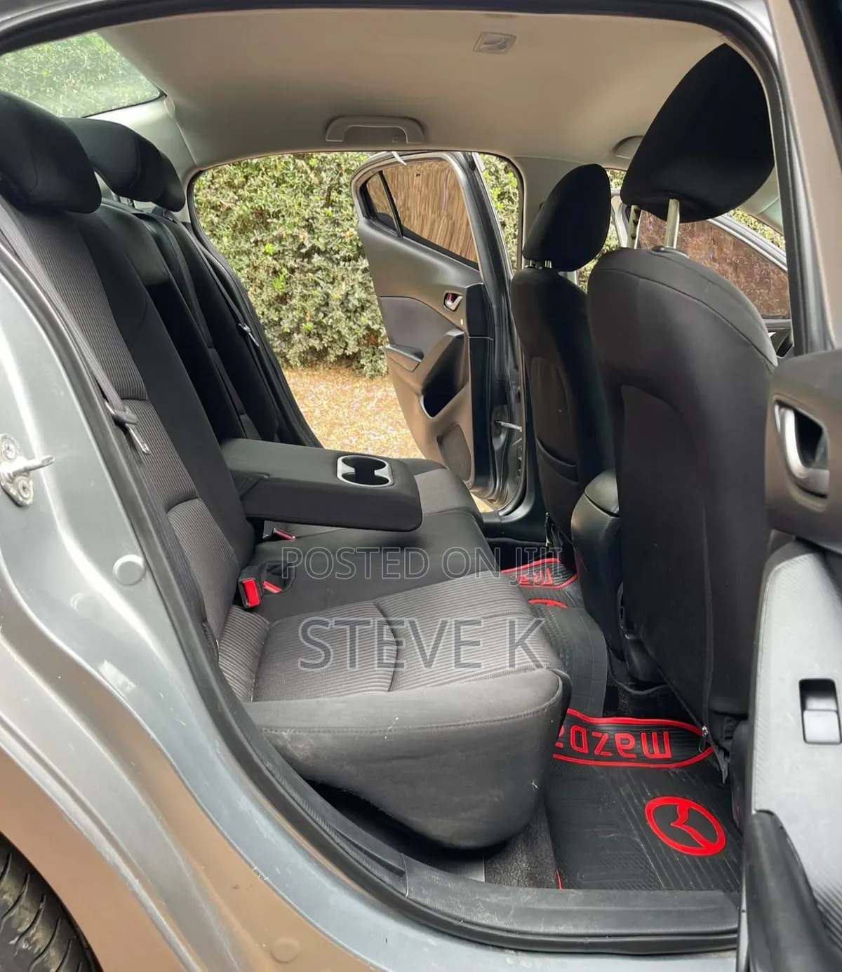 Mazda Axela SV Premium 2014 Gray
