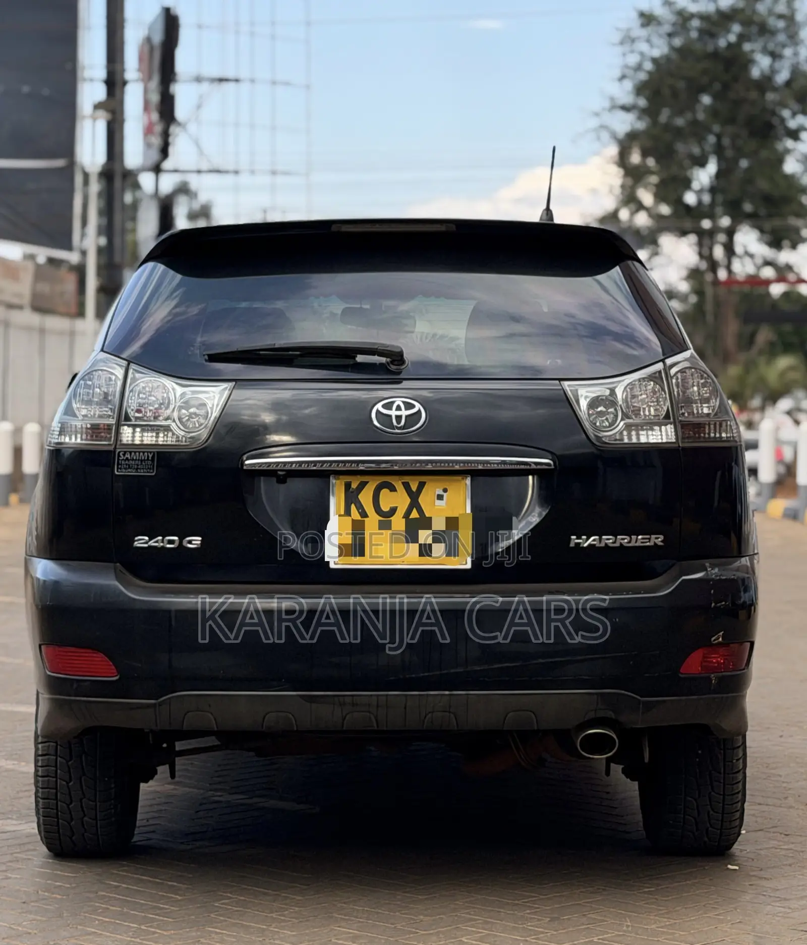 Toyota Harrier 240G 2012 Black