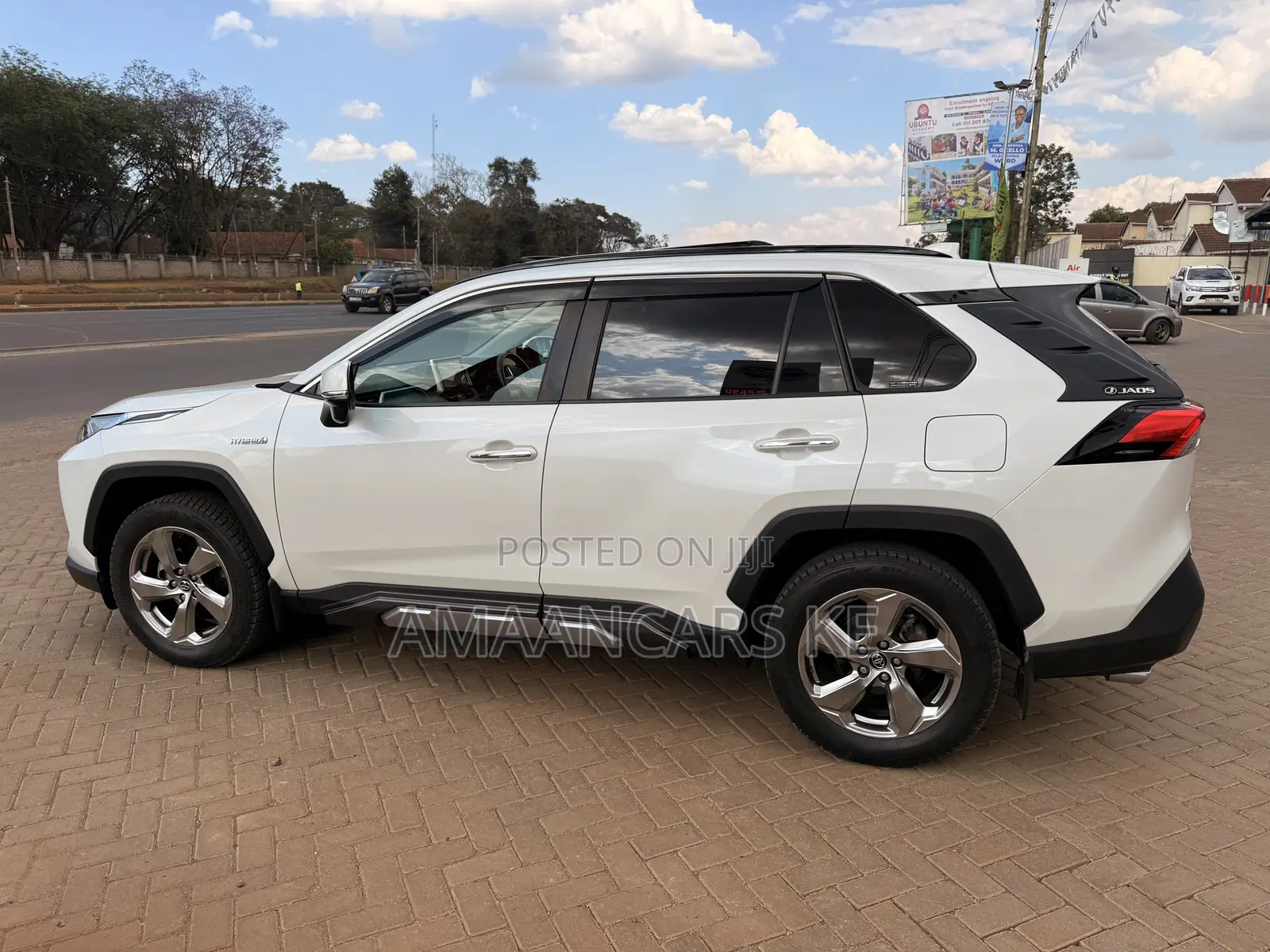 Toyota RAV4 2019 White