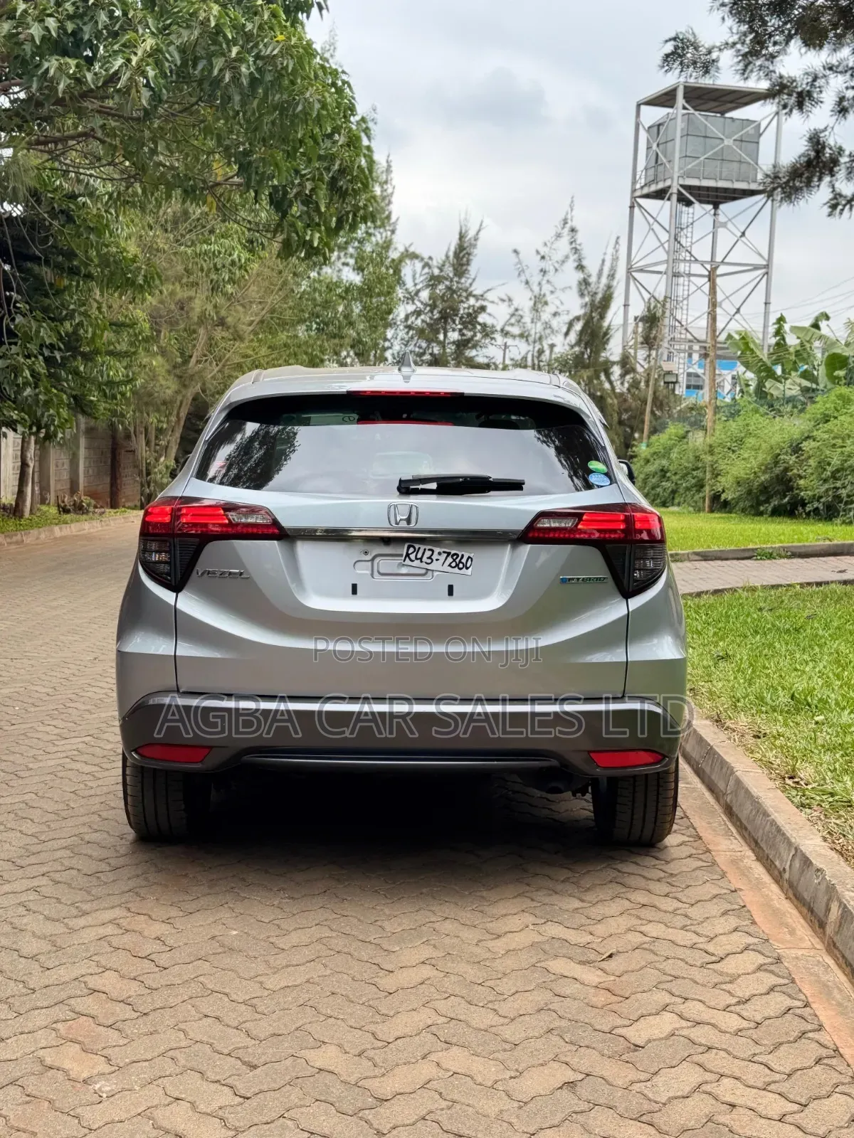 Honda Vezel 1.5 Hybrid 2WD 2019 Silver