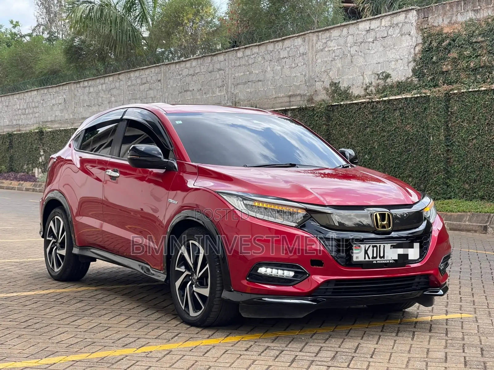 Honda Vezel 2018 Red