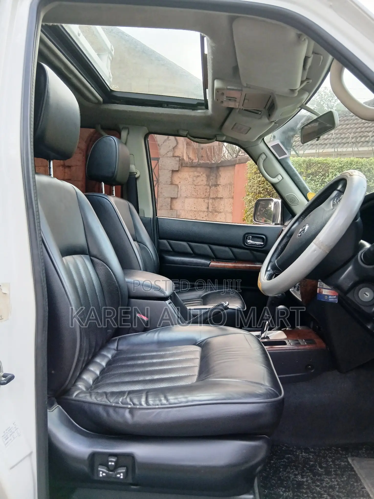 Nissan Patrol 2012 White
