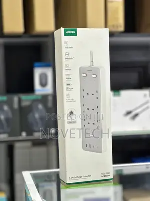 UGREEN Surge Protector Power Strip (6 AC Outlets + 65W 2a2c)-S551